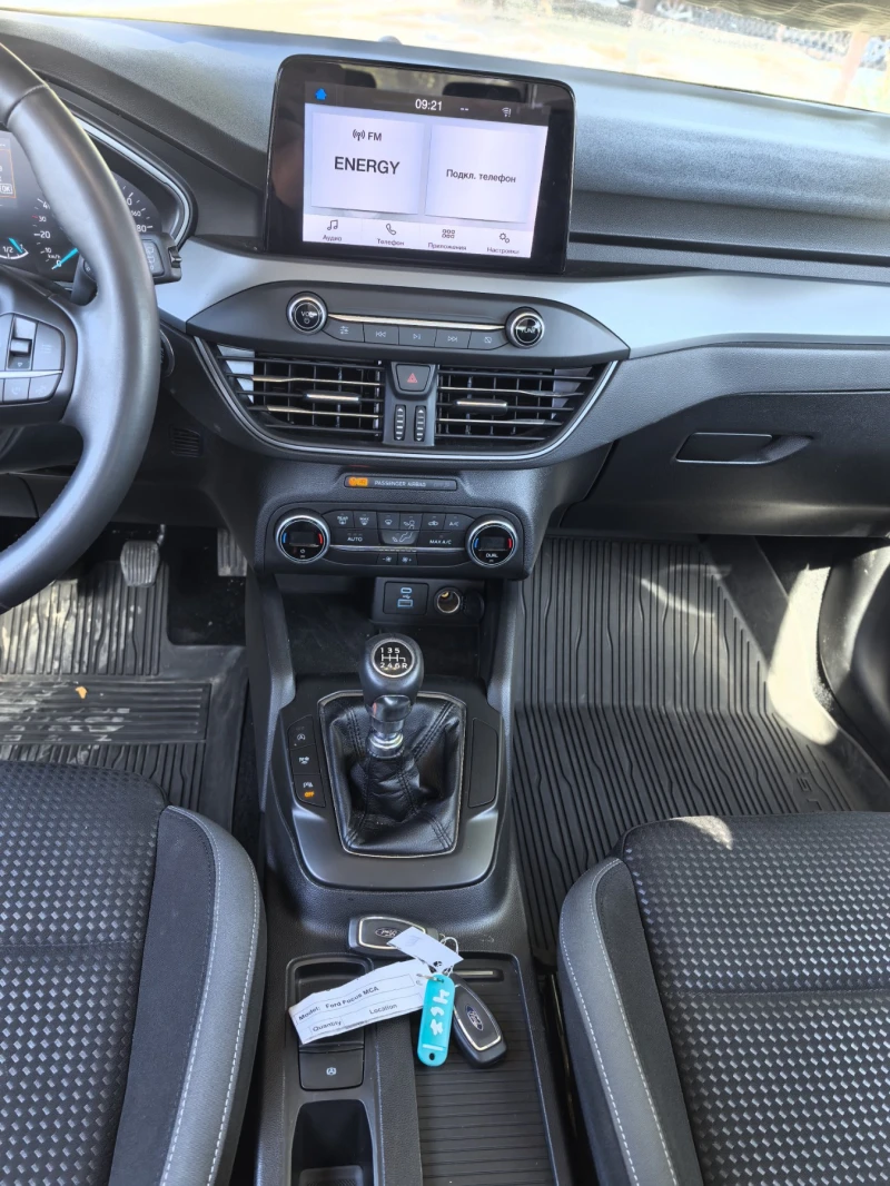 Ford Focus 1.1 EcoBoost, снимка 11 - Автомобили и джипове - 50894618