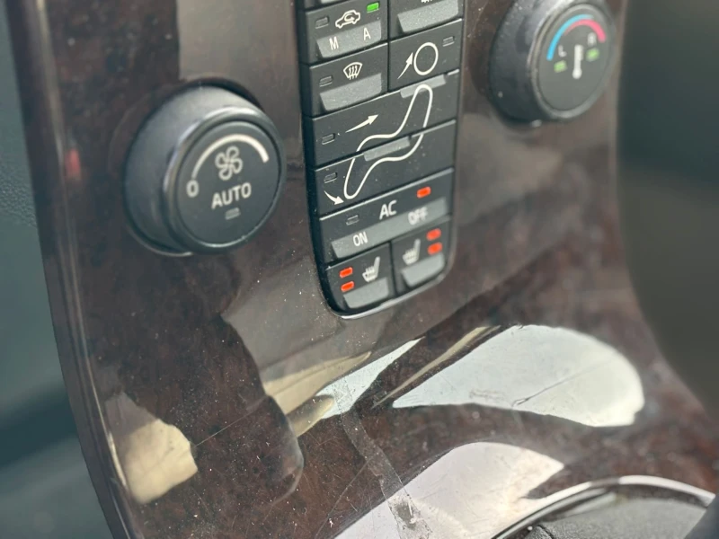Volvo V50 / 2.0D / 136 HP / КОЖА / ПОДГРЕВ / ПАМЕТ /, снимка 11 - Автомобили и джипове - 52638878