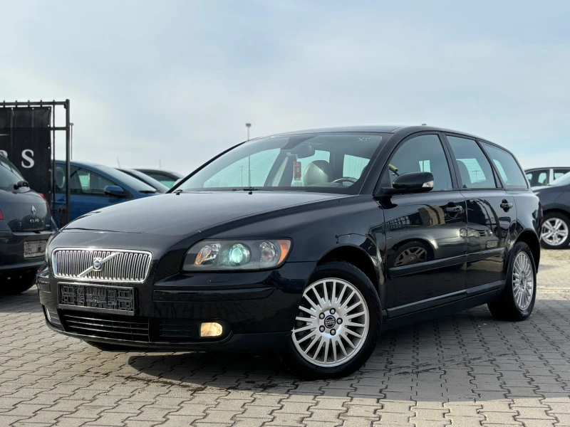 Volvo V50 / 2.0D / 136 HP / КОЖА / ПОДГРЕВ / ПАМЕТ /