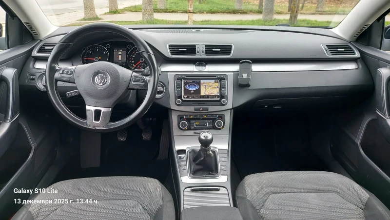 VW Passat 20 TDI 170кс. Facelift, снимка 16 - Автомобили и джипове - 53008859