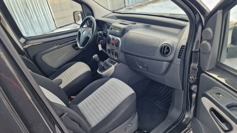 Fiat Qubo, снимка 12 - Автомобили и джипове - 53054599