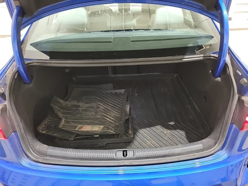 Audi S3 * TECHNIK * CARFAX * БЕЗ ПЪРВОНАЧАЛНА ВНОСКА, снимка 16 - Автомобили и джипове - 53125465