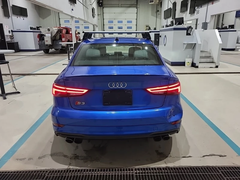 Audi S3 * TECHNIK * CARFAX * БЕЗ ПЪРВОНАЧАЛНА ВНОСКА, снимка 6 - Автомобили и джипове - 53125465