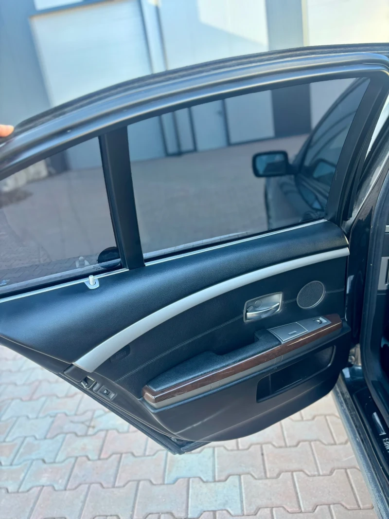 BMW 730 M57 231кс, снимка 12 - Автомобили и джипове - 53164260