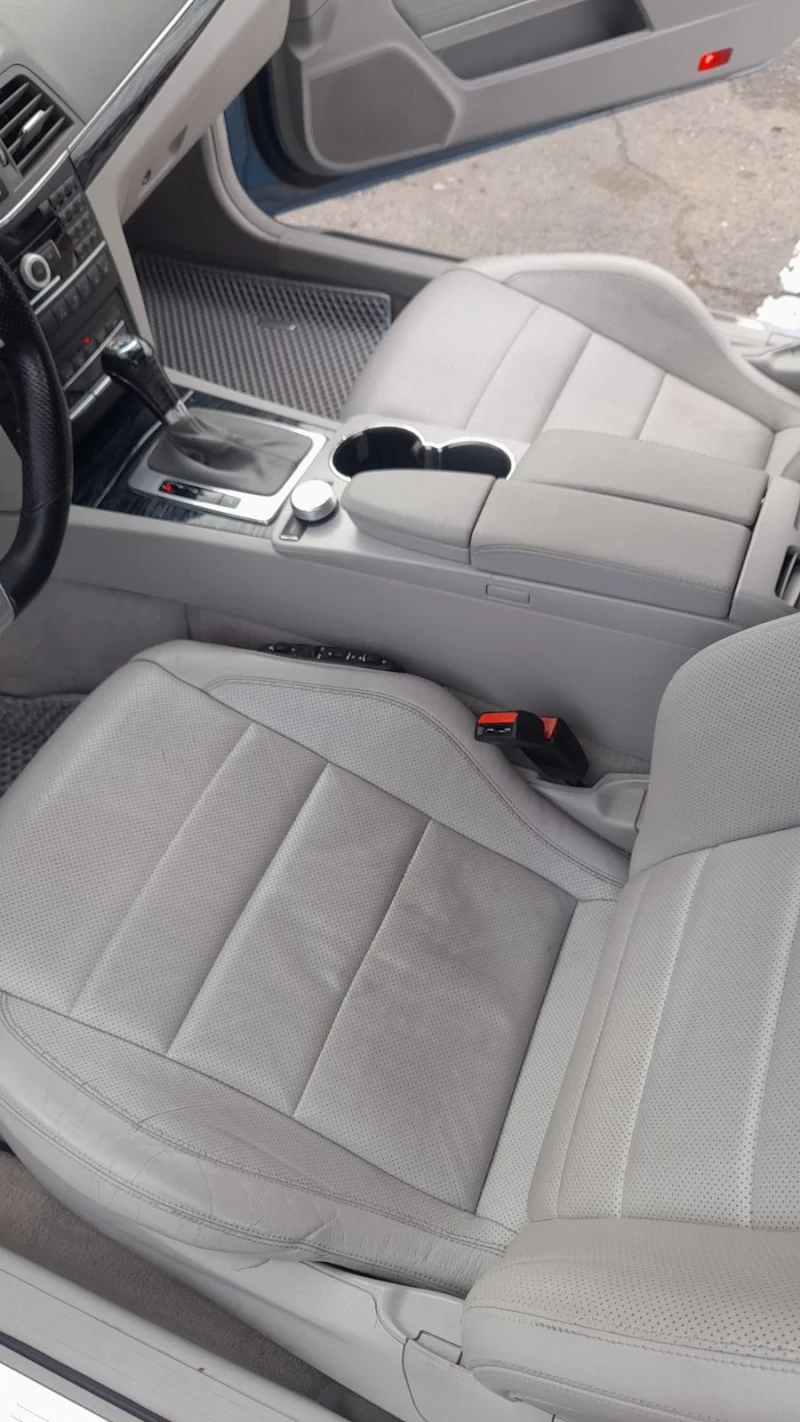 Mercedes-Benz E 55 AMG кабриолет, снимка 13 - Автомобили и джипове - 53420340