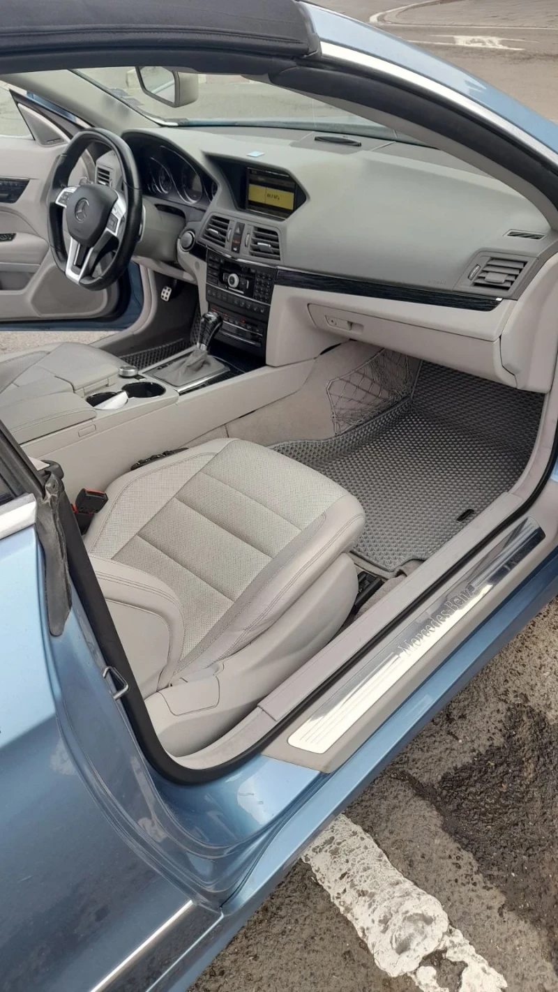 Mercedes-Benz E 55 AMG кабриолет, снимка 9 - Автомобили и джипове - 53420340