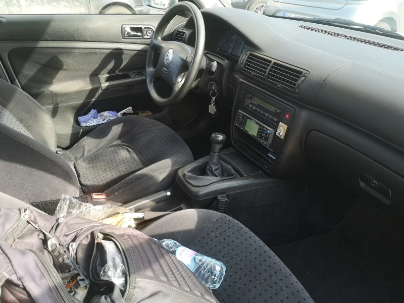 VW Passat, снимка 12 - Автомобили и джипове - 53456341