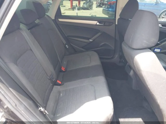 VW Passat 2.0T S 2020 - изображение 8