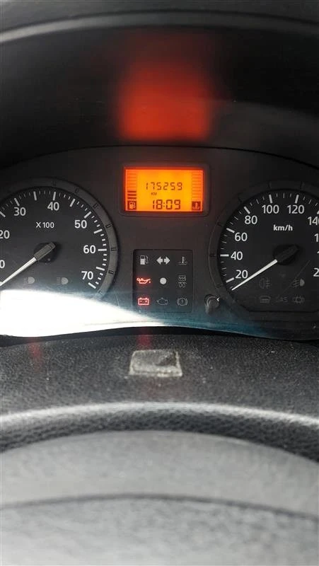 Dacia Logan  - изображение 6