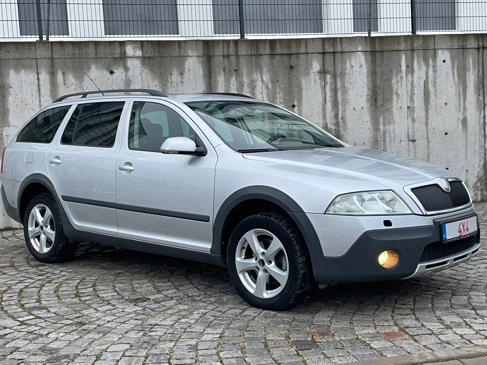 Skoda Octavia 4x4-2.0TDI-140ps-N1 - изображение 3