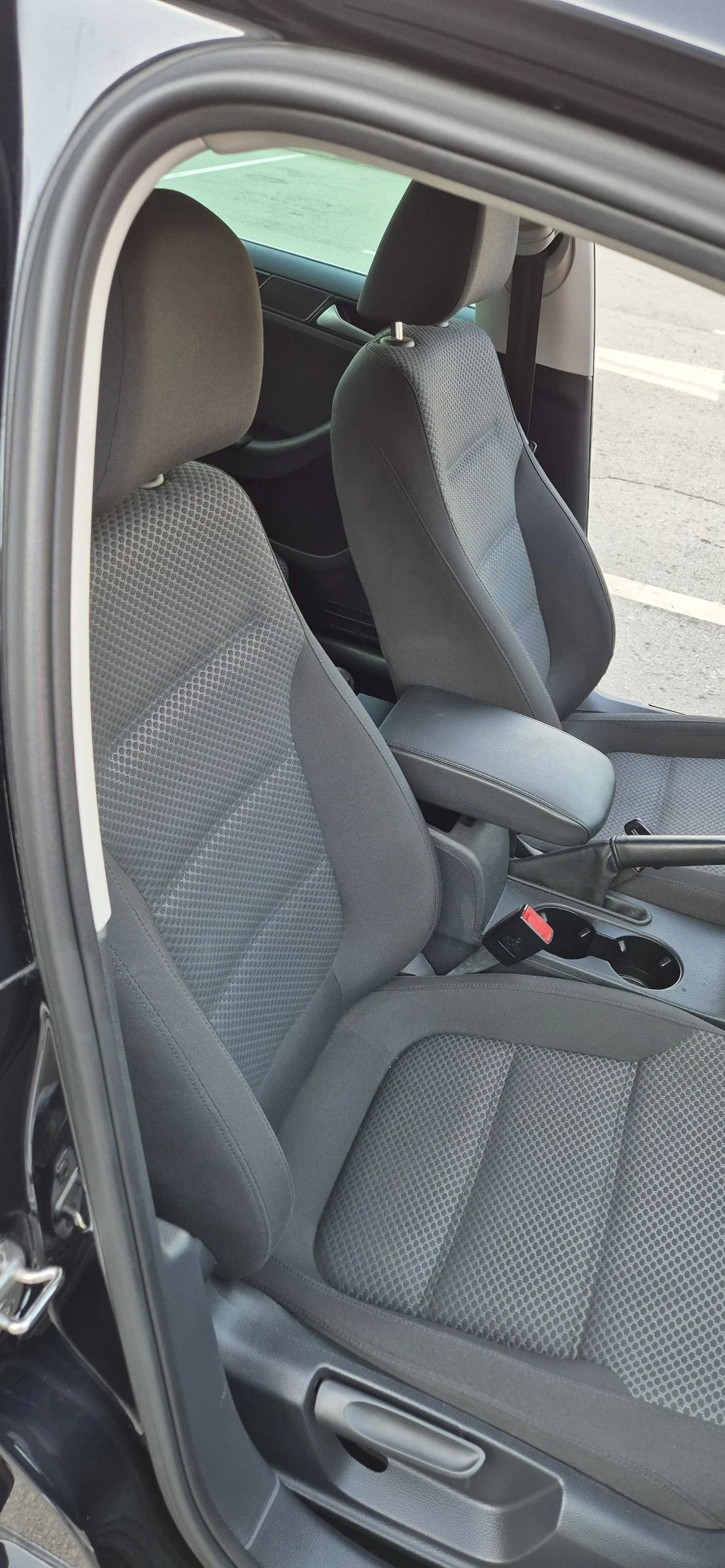 VW Jetta 2.0 - изображение 3