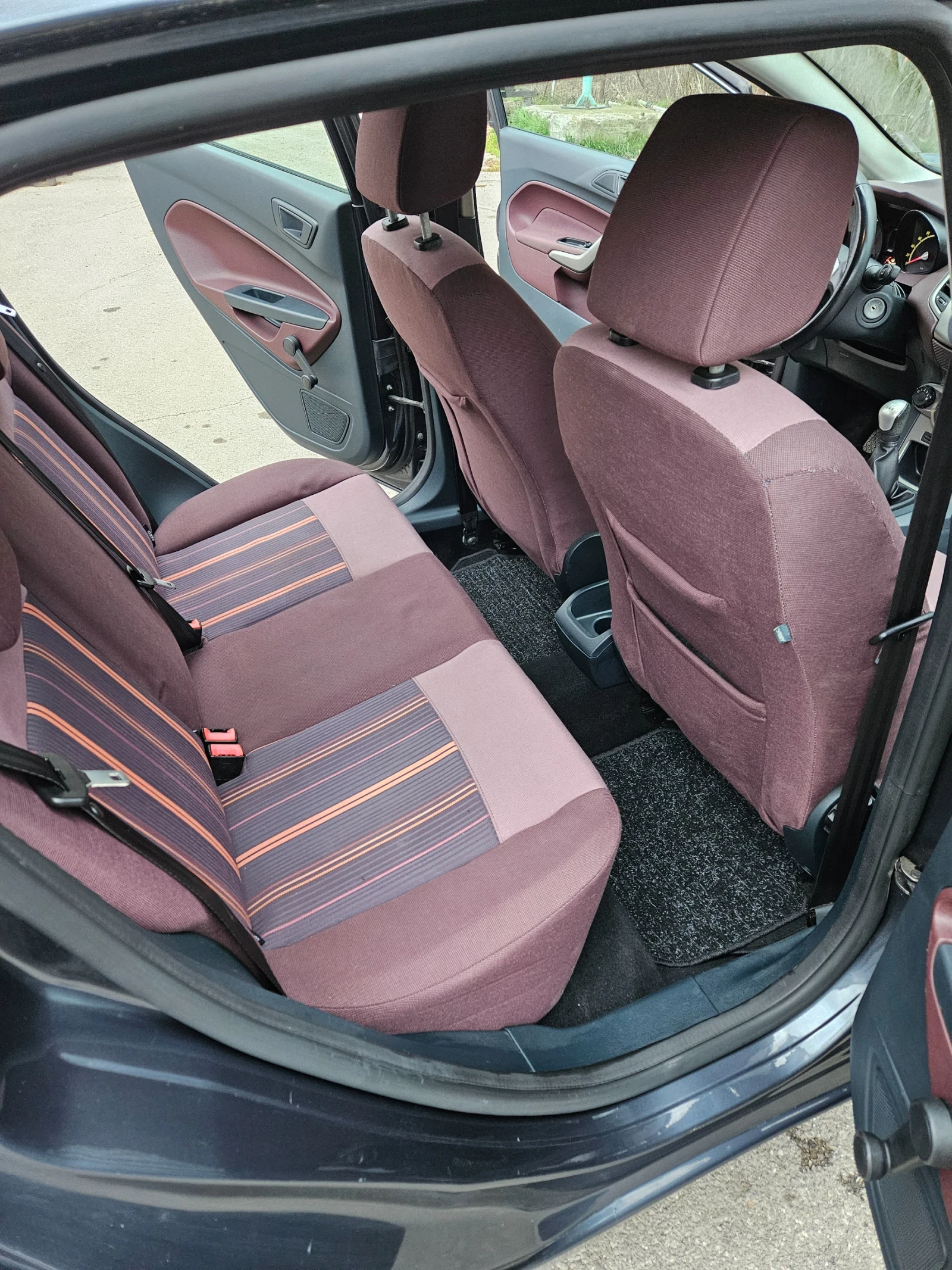 Ford Fiesta  - изображение 9