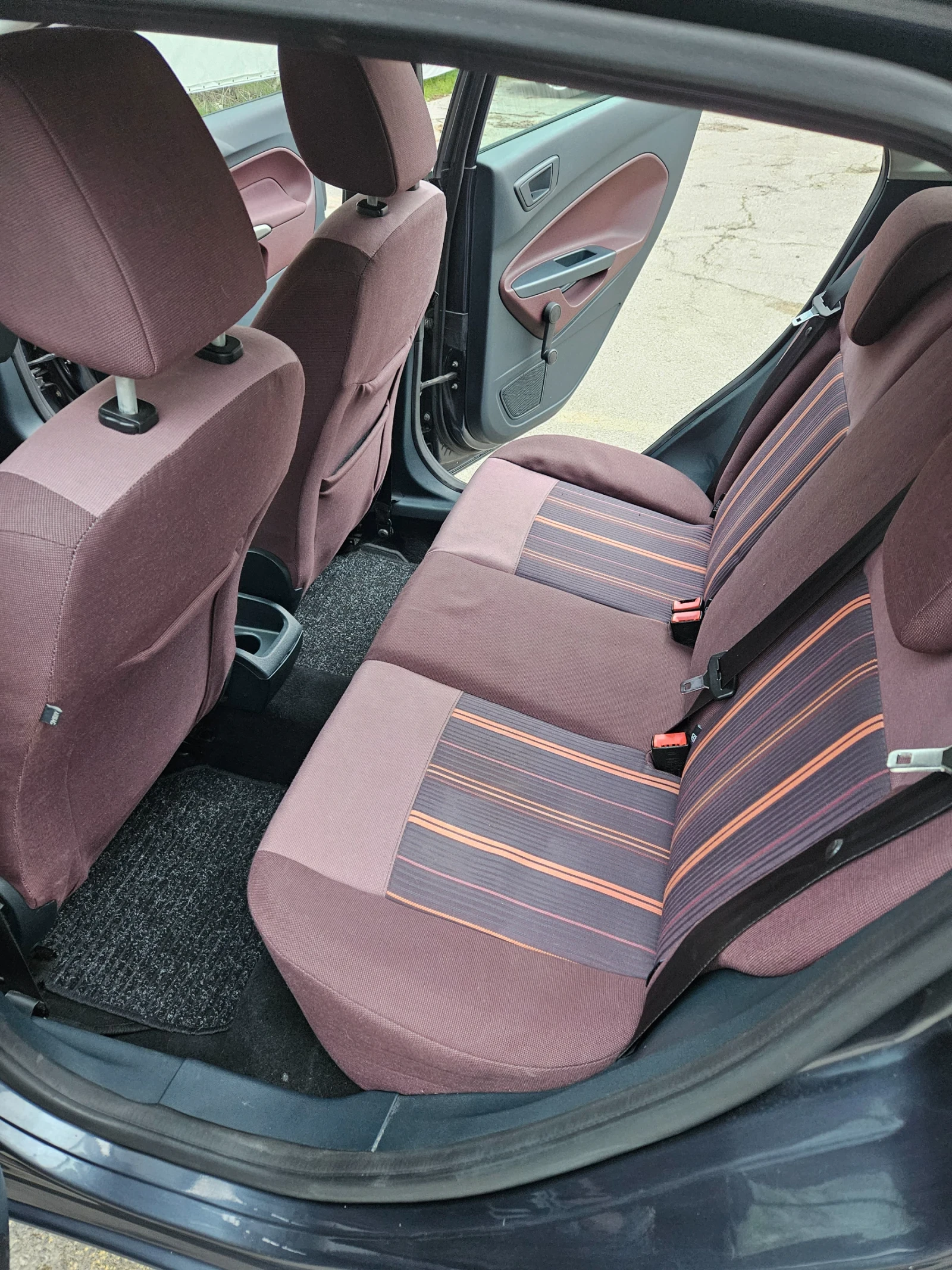 Ford Fiesta  - изображение 10