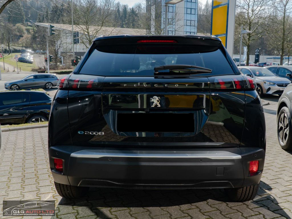 Peugeot 2008 ELECTRIC/ALLURE/136HP/360/SHZ/NAVI/LED/E161 - изображение 4