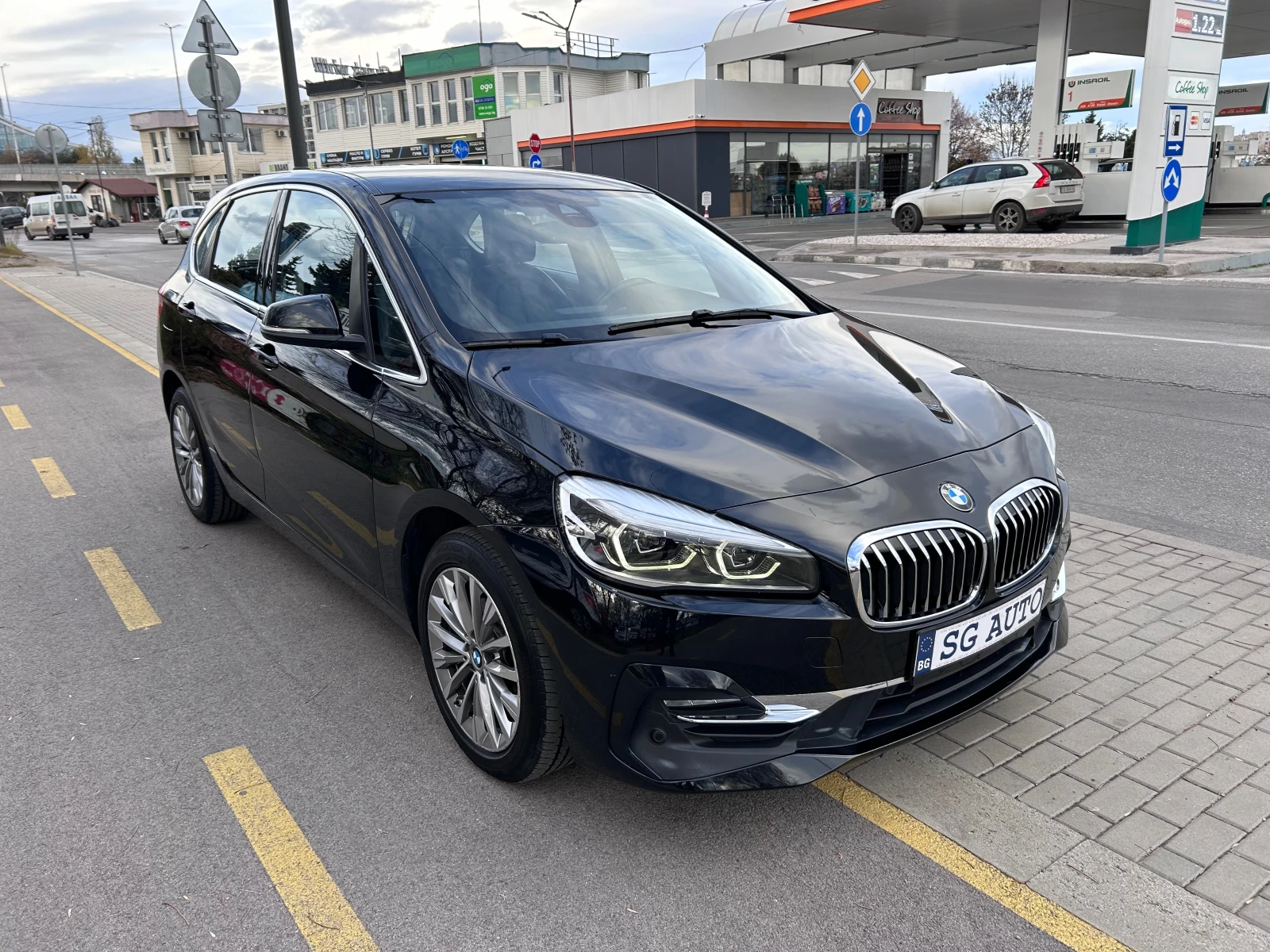 BMW 2 Active Tourer Luxury 216 d / FACELIFT / EURO 6D / BMW ДВИГАТЕЛ - изображение 3