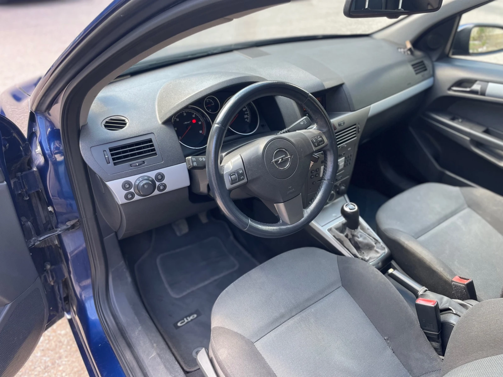 Opel Astra 1.9 CDTI - изображение 9