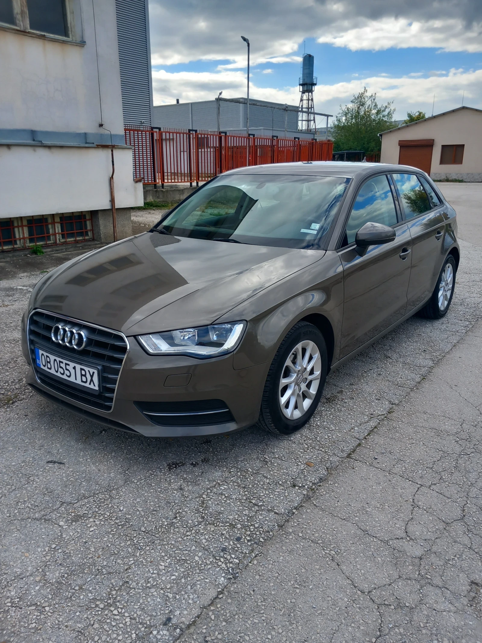 Audi A3 1.6 - изображение 3
