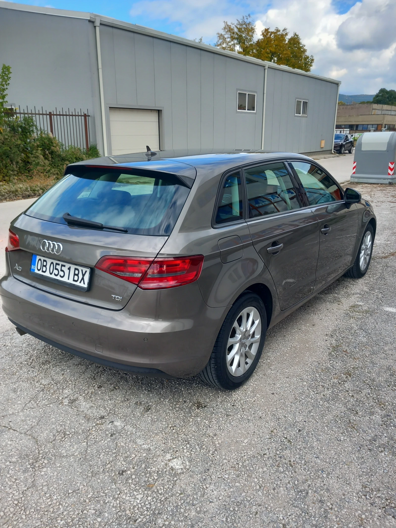 Audi A3 1.6 - изображение 5