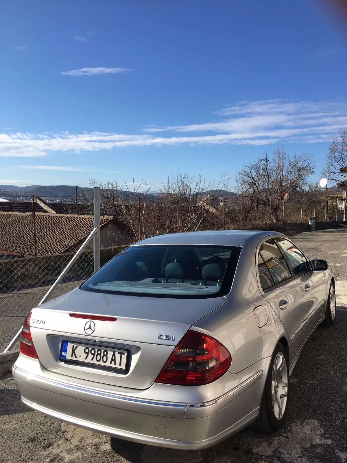 Mercedes-Benz E 270  - изображение 4