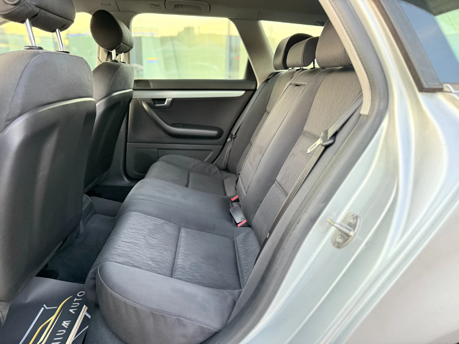 Audi A4 2.0TDI 140к.с. 6 Скорости - изображение 8