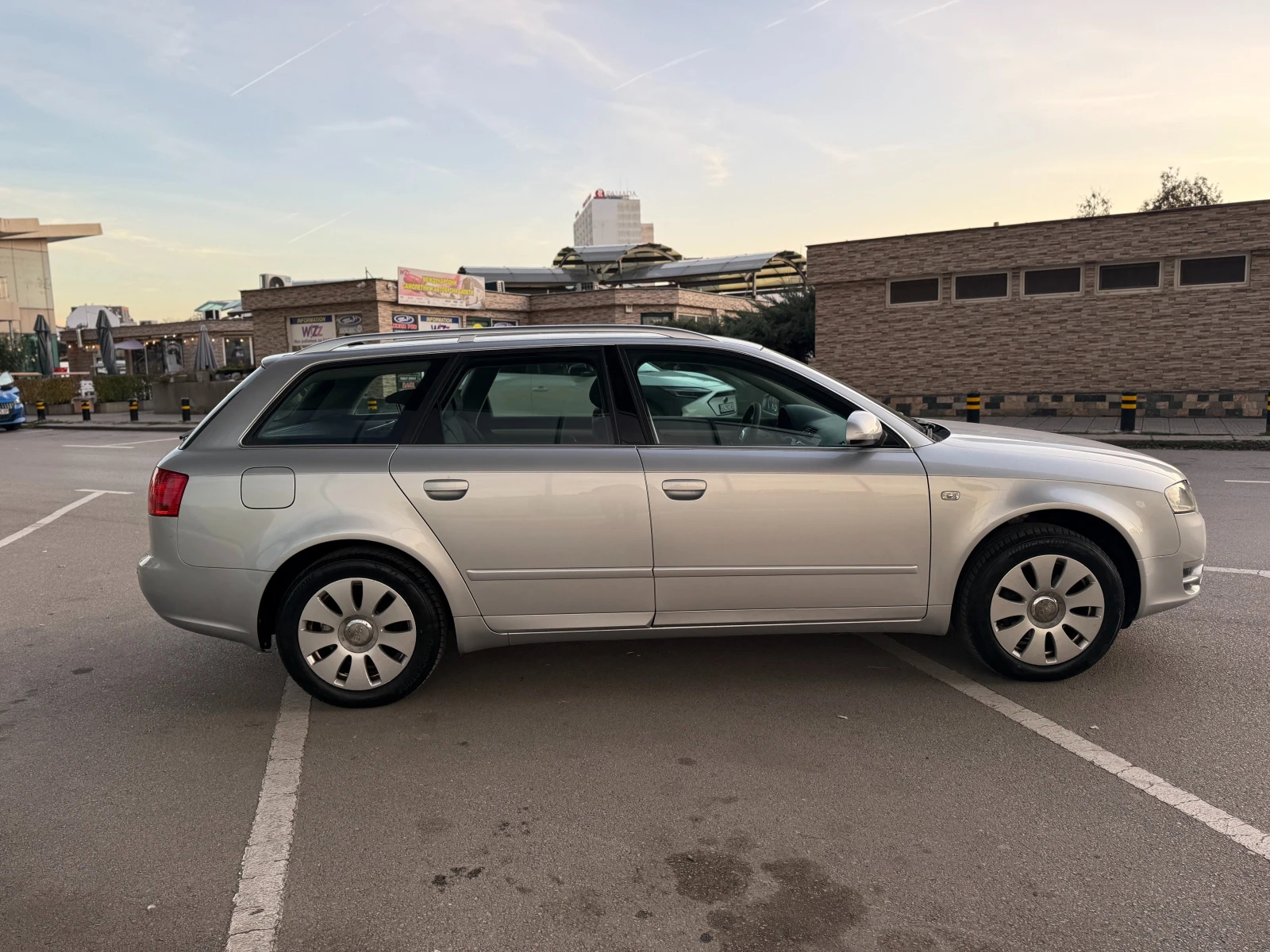 Audi A4 2.0TDI 140к.с. 6 Скорости - изображение 5