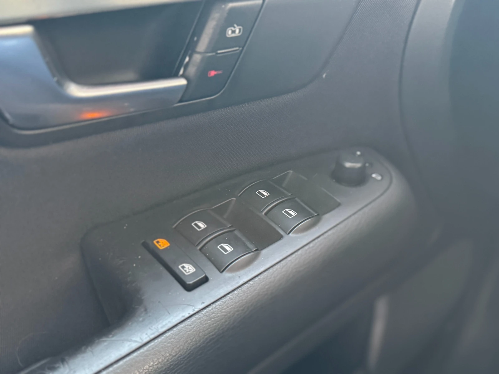 Audi A4 2.0TDI 140�.�. 6 �������� | Mobile.bg � ����������� 17