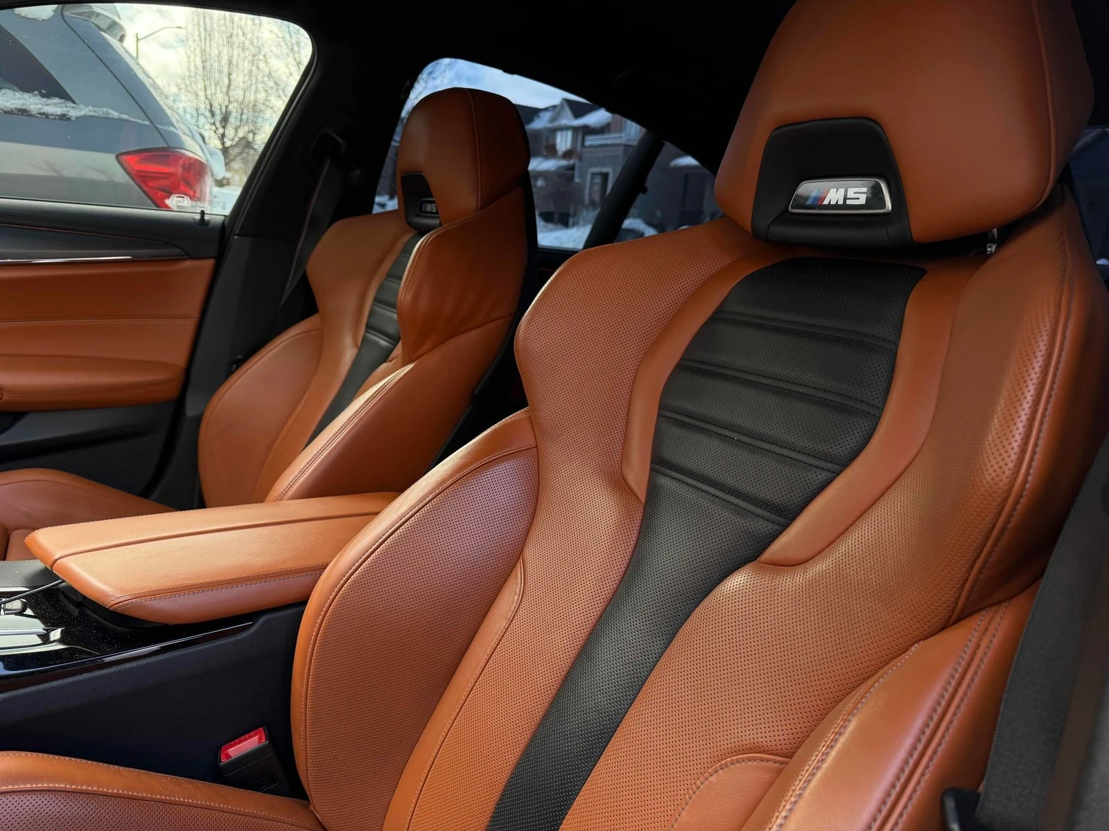 BMW M5 � ����������� & ���� ������ | Mobile.bg � ����������� 13
