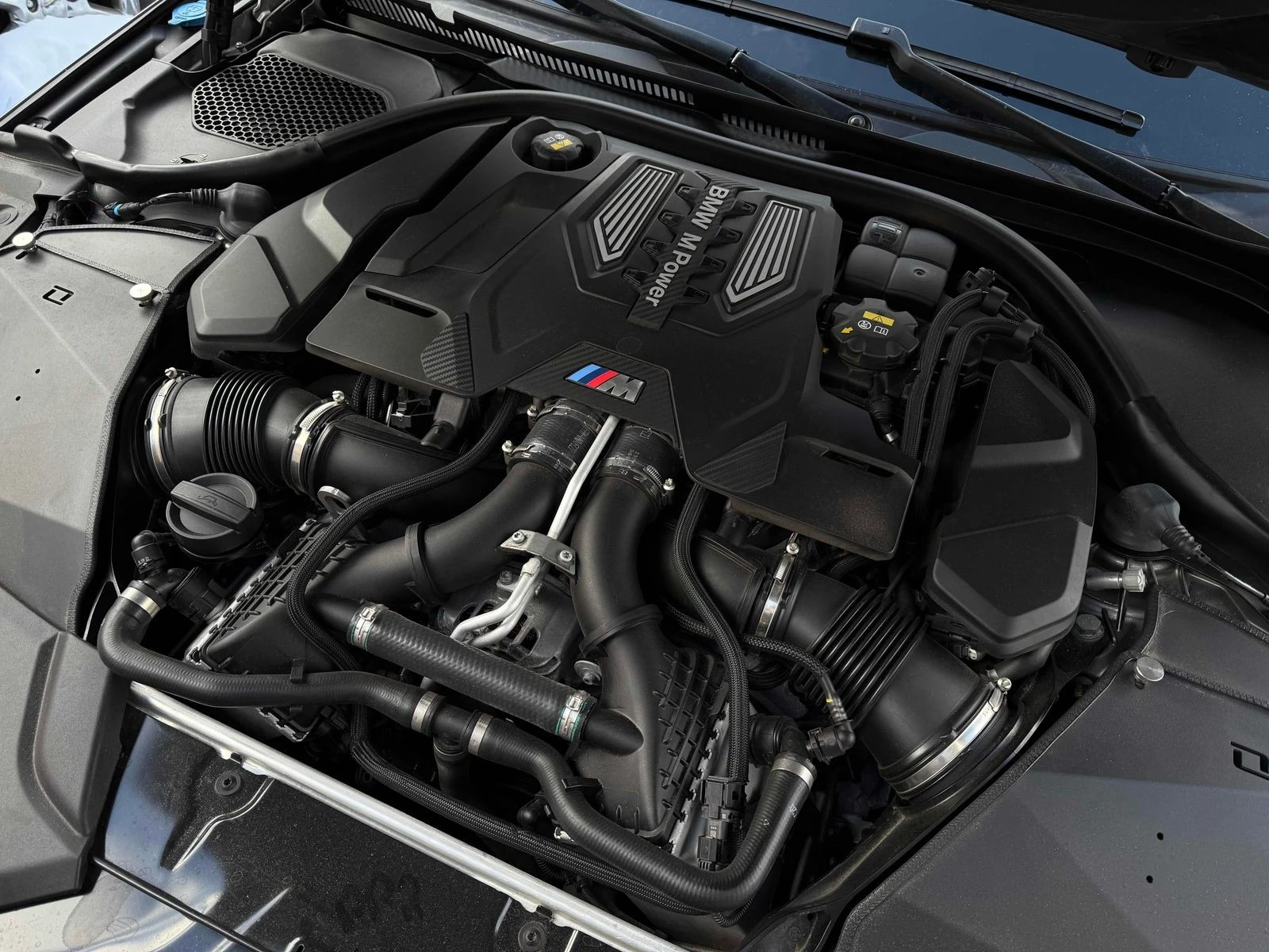 BMW M5 С РЕГИСТРАЦИЯ & АВТО КРЕДИТ - изображение 9