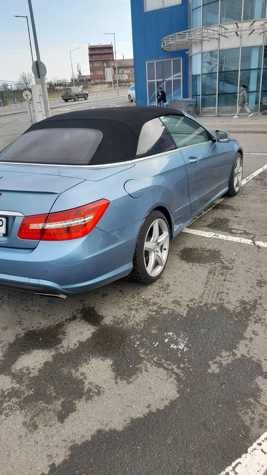 Mercedes-Benz E 55 AMG кабриолет - изображение 4