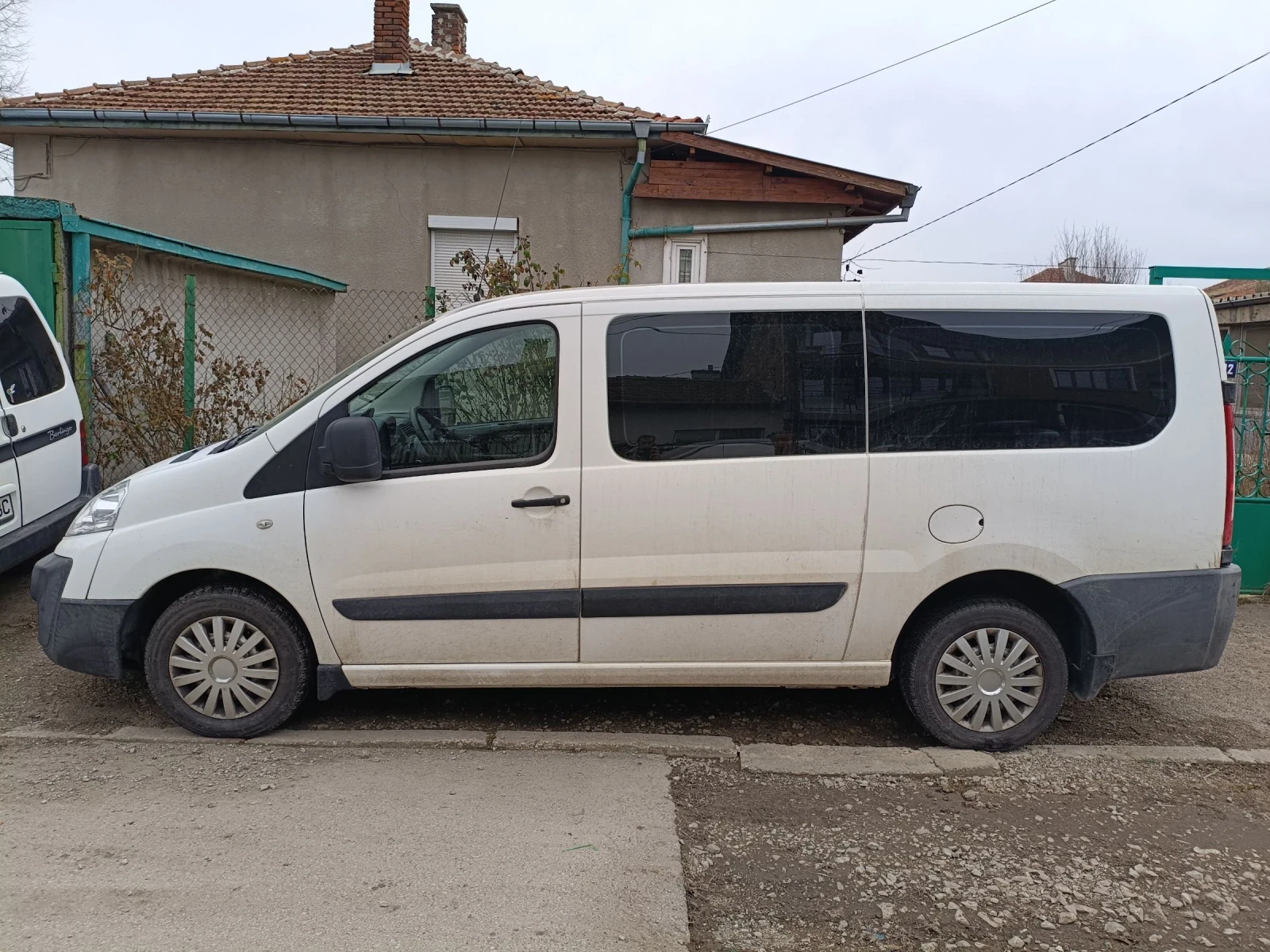 Toyota Proace City Verso 2.0D - изображение 3
