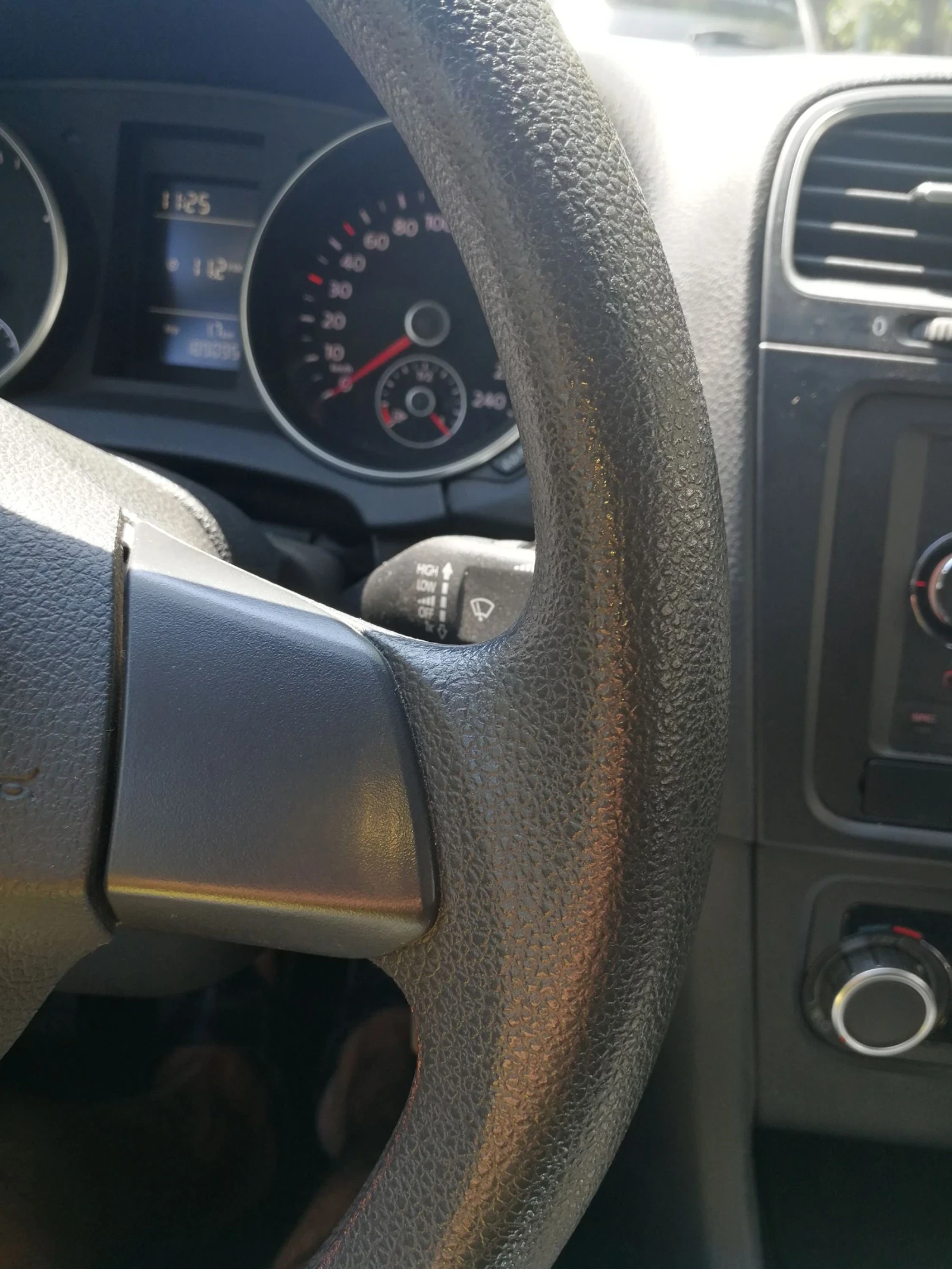 VW Golf Variant VI - 1.6tdi, снимка 4 - Автомобили и джипове - 53609699