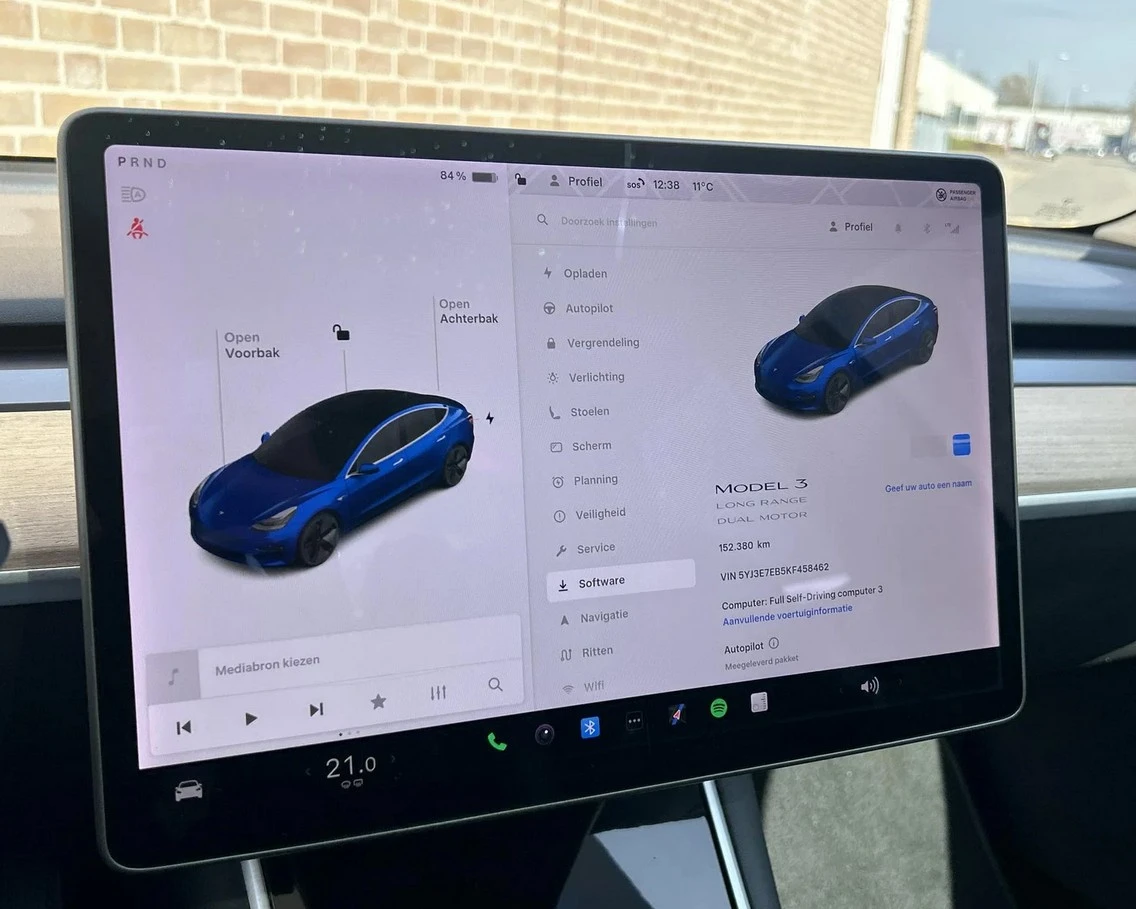 Tesla Model 3 4х4 Перфектен ГАРАНЦИЯ, снимка 11 - Автомобили и джипове - 54117814