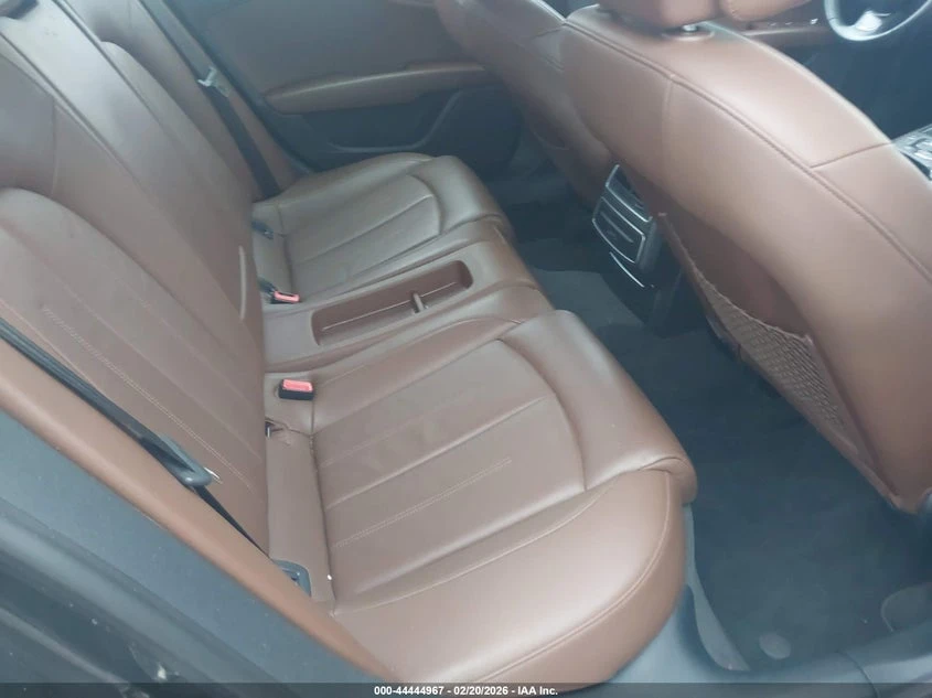 Audi A7 3.0l 3.0T Premium, снимка 8 - Автомобили и джипове - 54141620