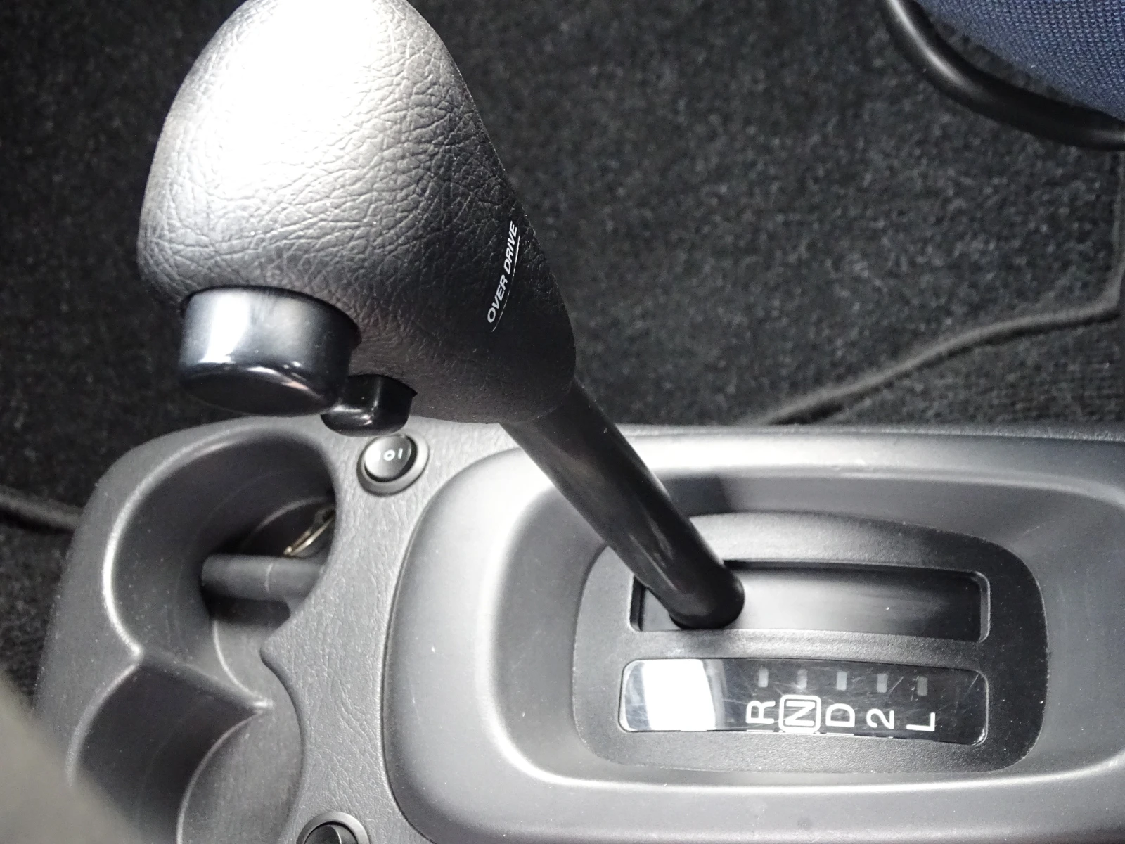 Suzuki Wagon r 1.3i_АВТОМАТИК_* , снимка 10 - Автомобили и джипове - 54236063