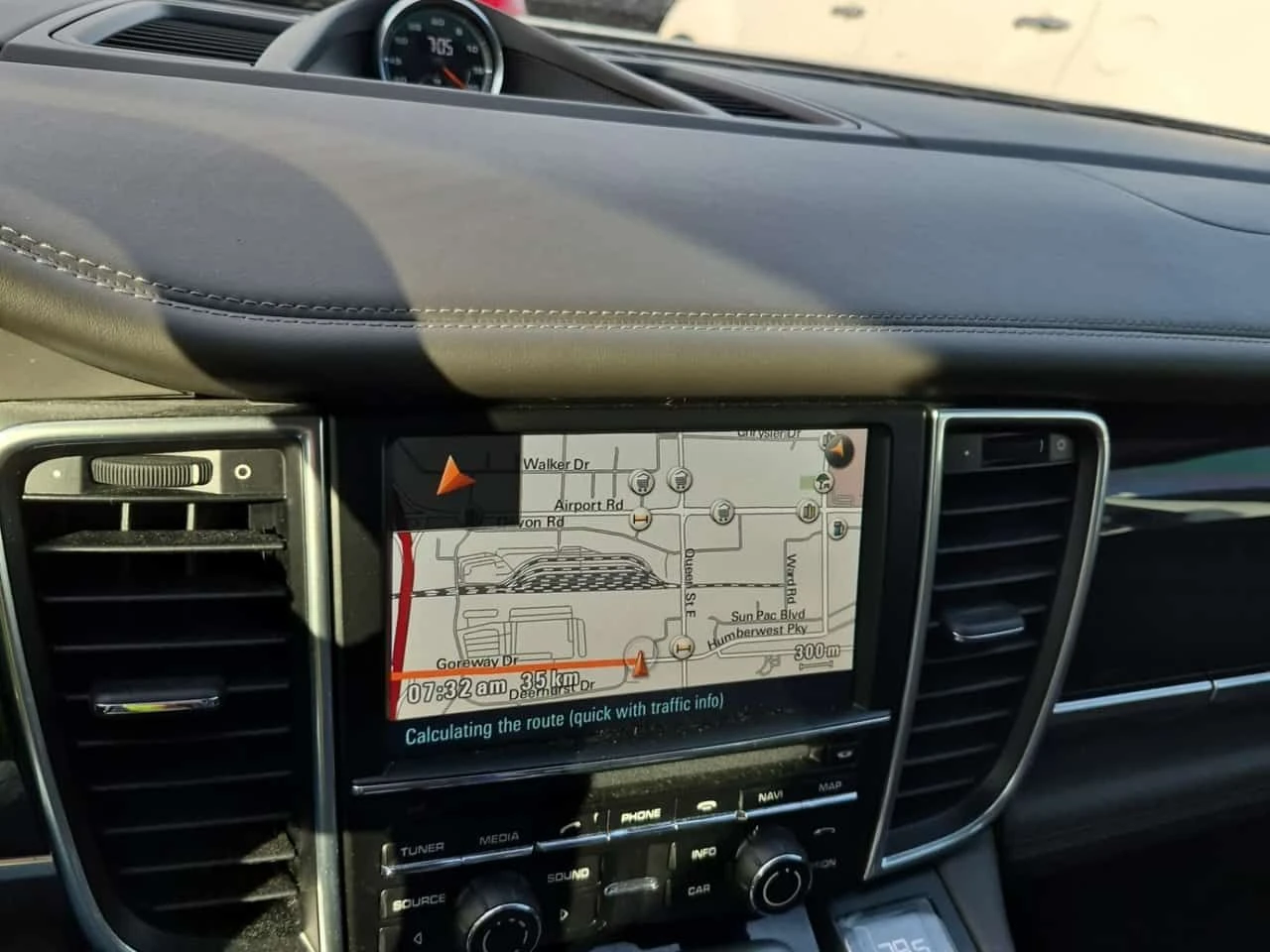 Porsche Panamera * 4S * ЛИЦЕНЗИРАН ПРОДАВАЧ* , снимка 10 - Автомобили и джипове - 54423850