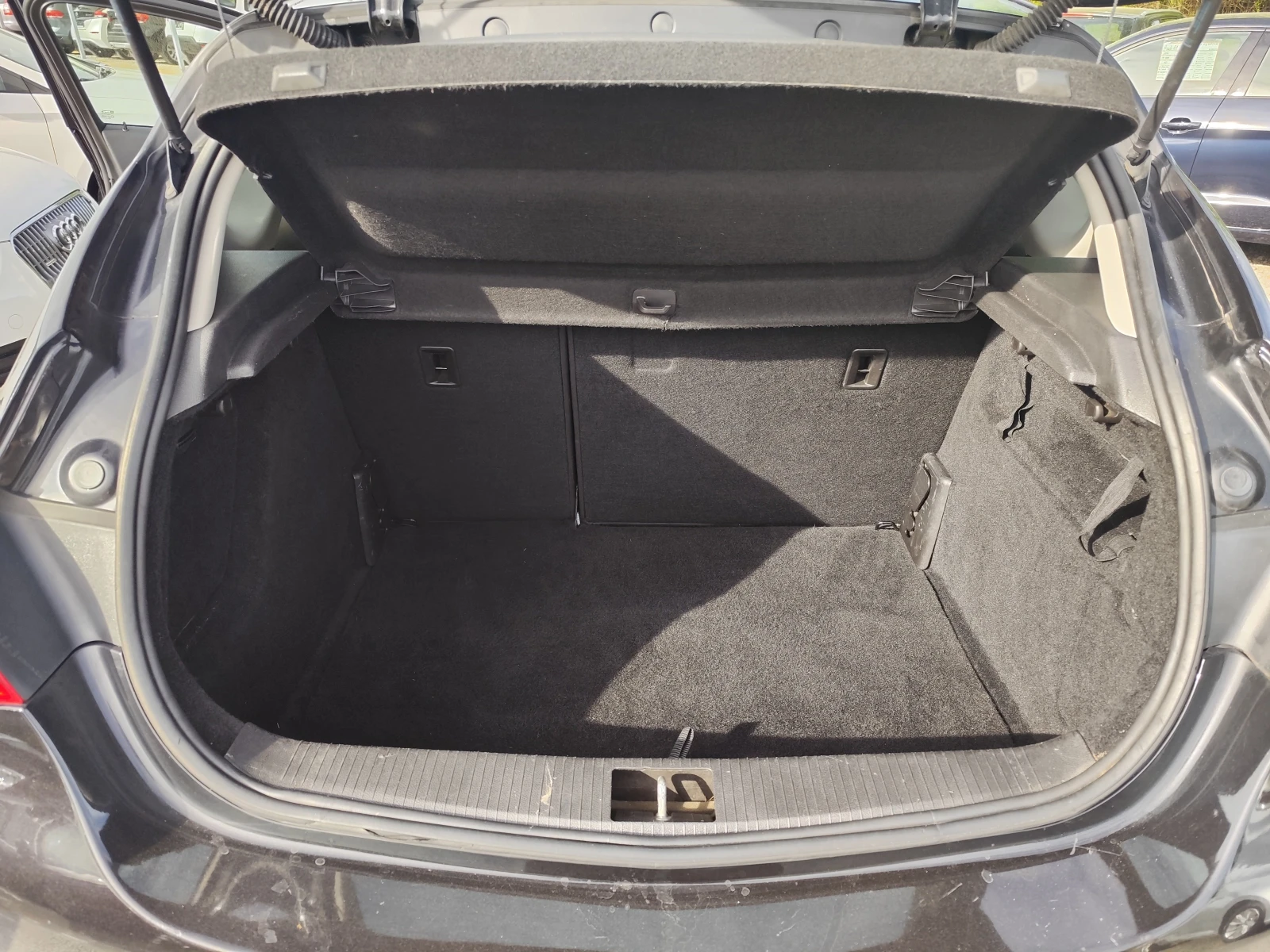 Opel Astra 1.7CDTi* COSMO* KLIMA* EURO5A* , снимка 14 - Автомобили и джипове - 54514958
