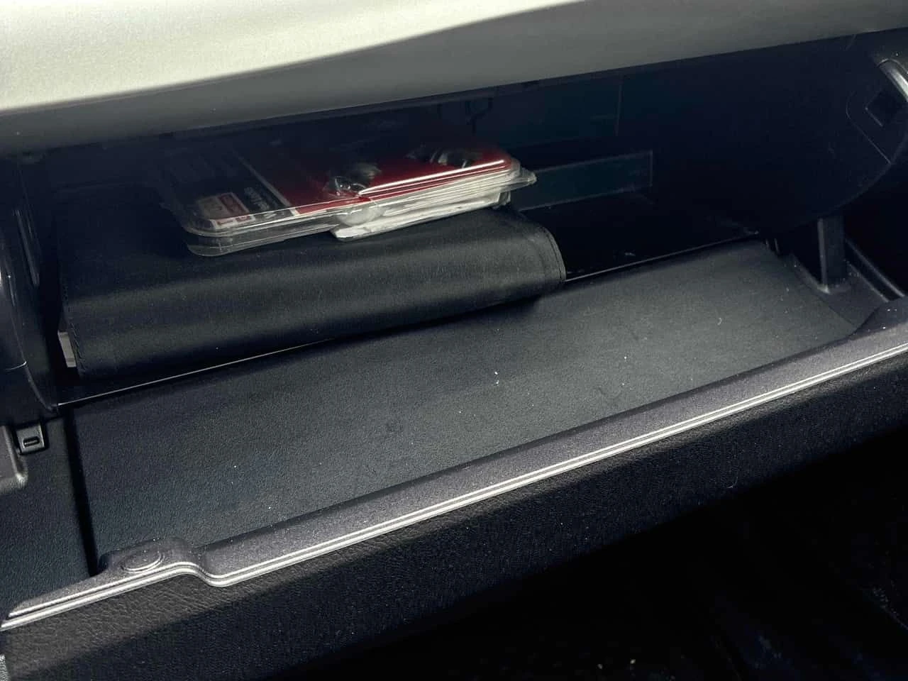 Toyota Camry * 4dr Sdn I4 Auto XSE* АВТОКРЕДИТ БЕЗ ПЪРВОНАЧАЛНА, снимка 11 - Автомобили и джипове - 55311556
