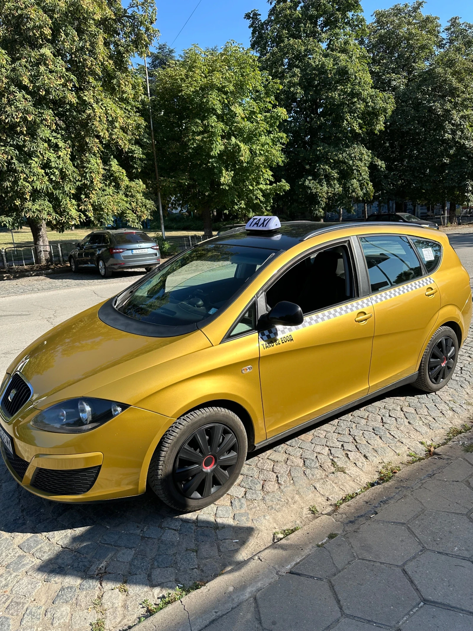 Seat Altea Двигател 1.6 ръчка, газ/бензин , снимка 2 - Автомобили и джипове - 55511690