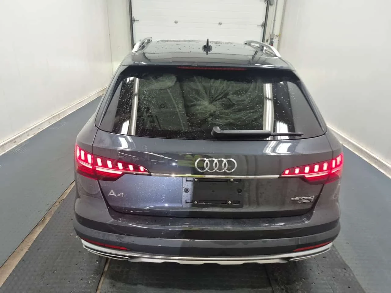 Audi A4 Allroad * PROGRESSIV * CARFAX * , снимка 17 - Автомобили и джипове - 55541671