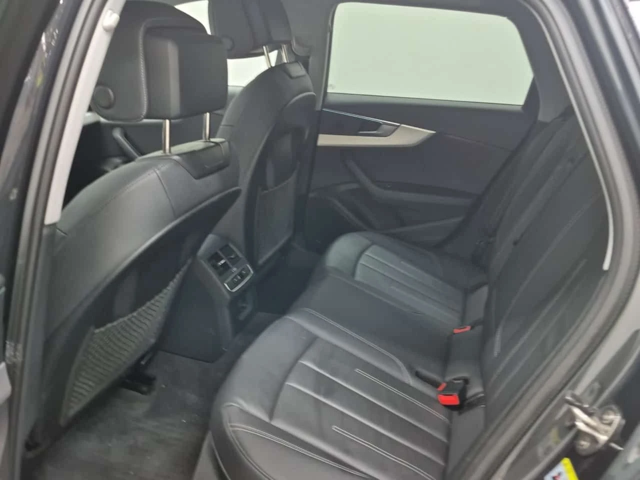 Audi A4 Allroad * PROGRESSIV * CARFAX * , снимка 12 - Автомобили и джипове - 55541671
