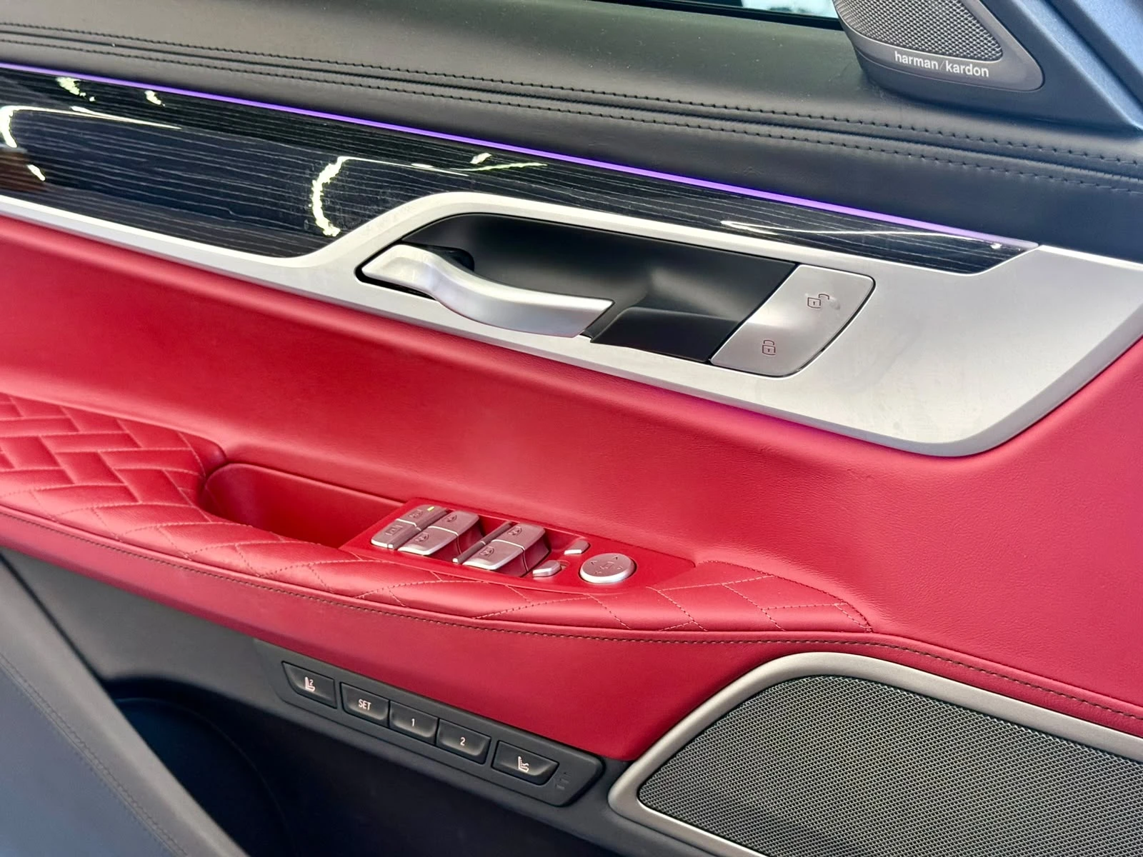BMW 740 i Long* M-Sport* FULL* Individual* ЛИЗИНГ, снимка 7 - Автомобили и джипове - 55629292