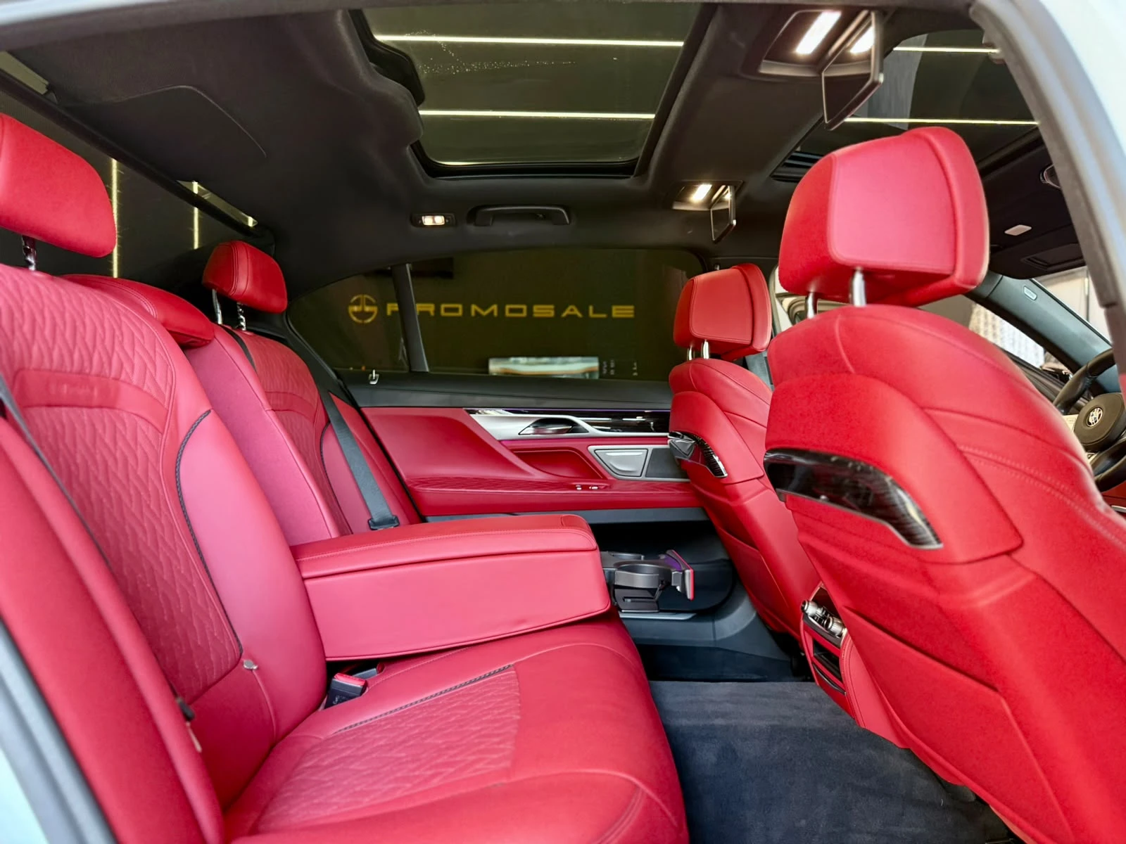 BMW 740 i Long* M-Sport* FULL* Individual* ЛИЗИНГ, снимка 16 - Автомобили и джипове - 55629292