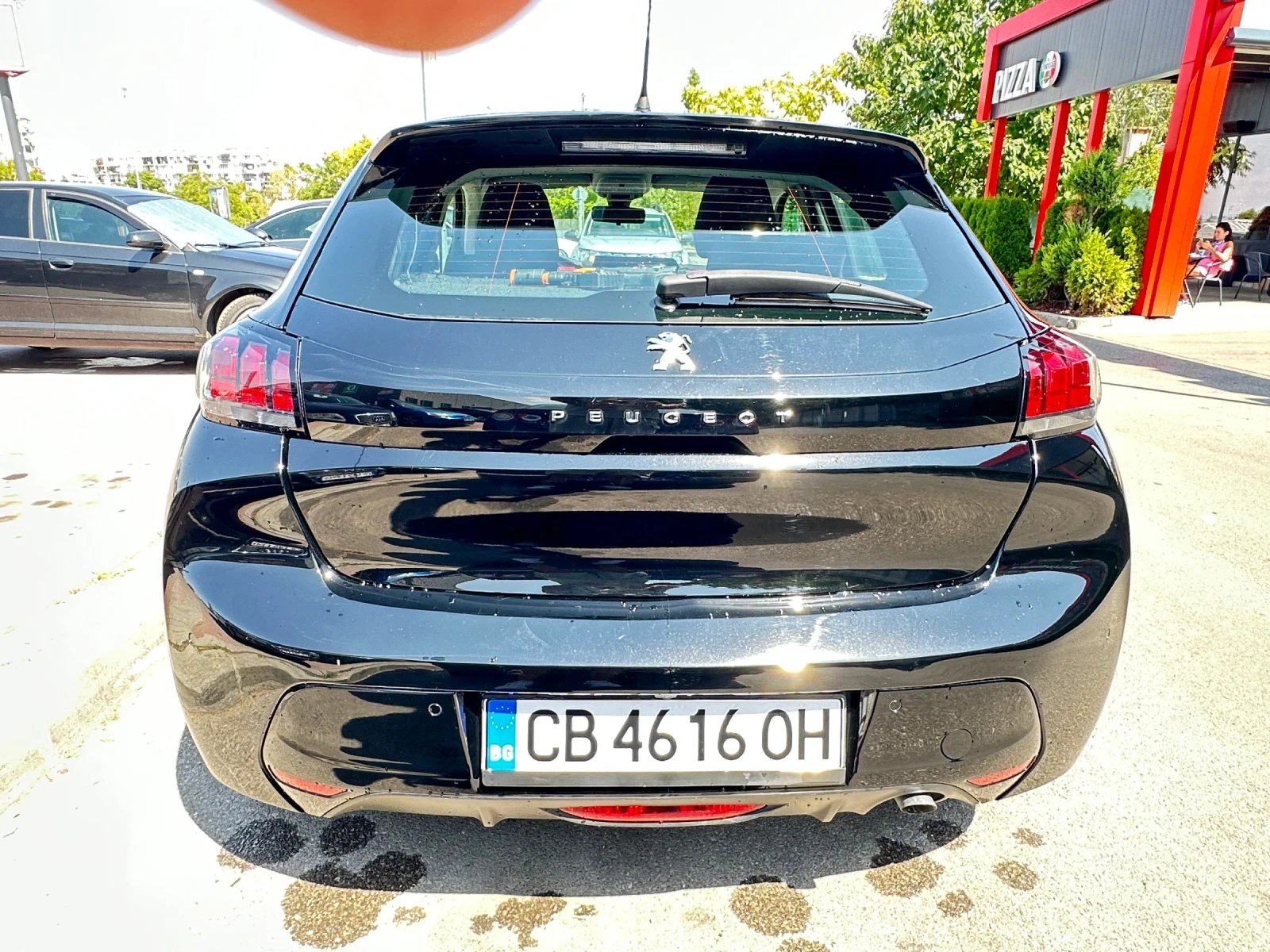 Peugeot 208 1.2 turbo 101hp, снимка 2 - Автомобили и джипове - 56020660