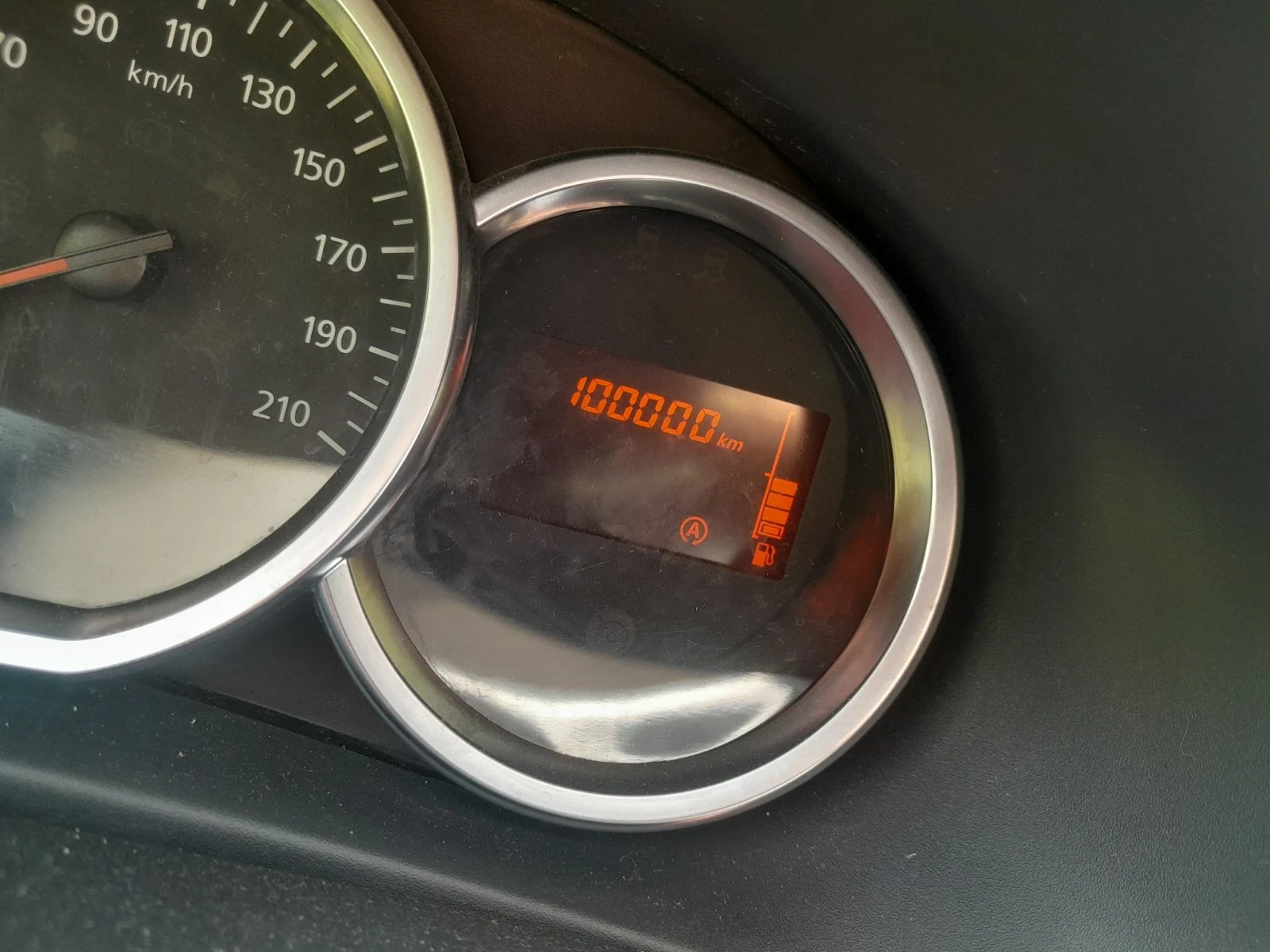 Dacia Sandero, снимка 8 - Автомобили и джипове - 56617283