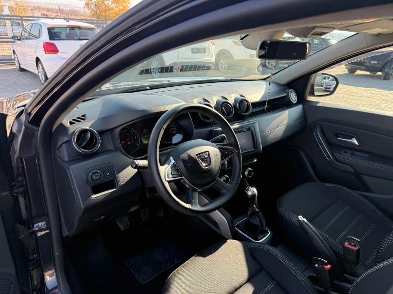 Dacia Duster 1.6. 94000км, снимка 9 - Автомобили и джипове - 52748775