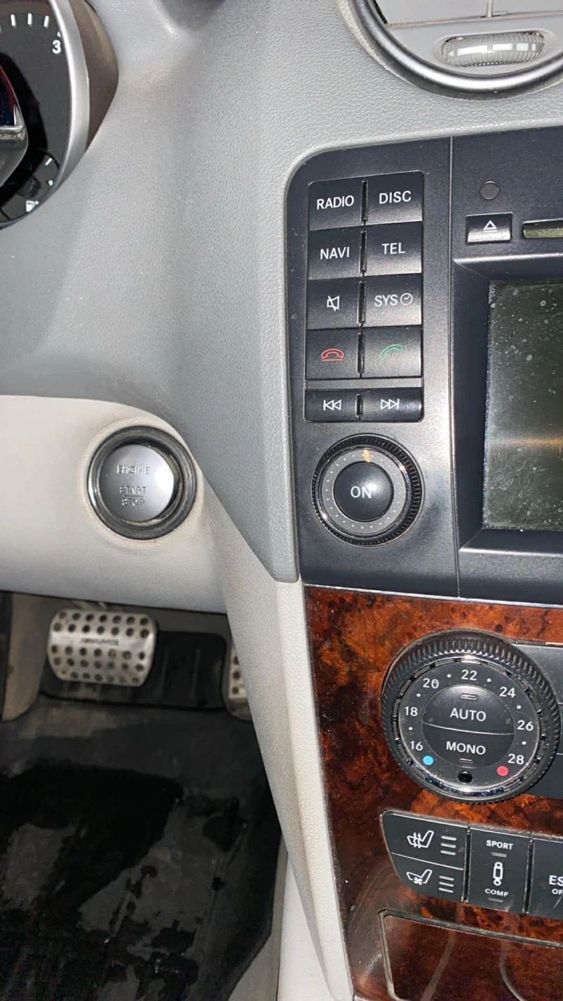 Mercedes-Benz ML 350 3.0CDI* 4-MATIC* FACELIFT* , снимка 13 - Автомобили и джипове - 53076625