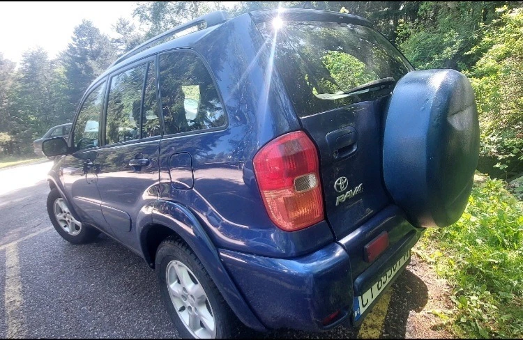 Toyota Rav4, снимка 5 - Автомобили и джипове - 47827103