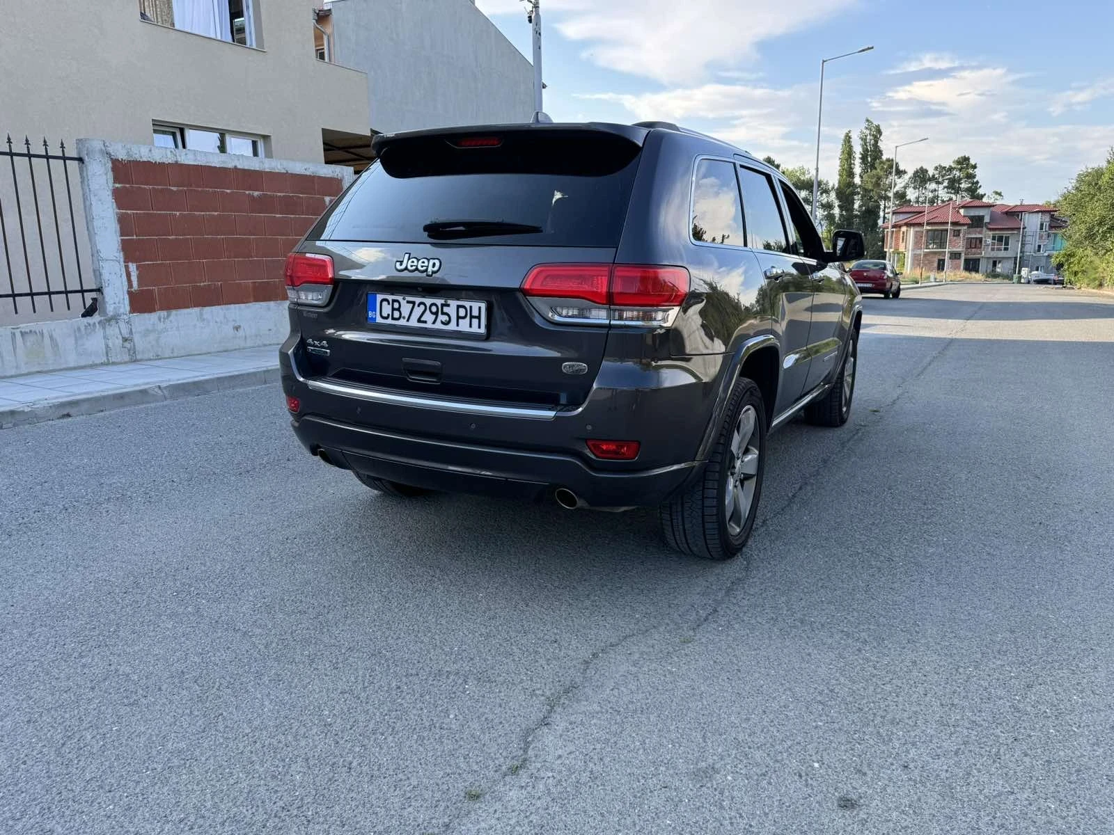 Jeep Grand cherokee Sport - изображение 3