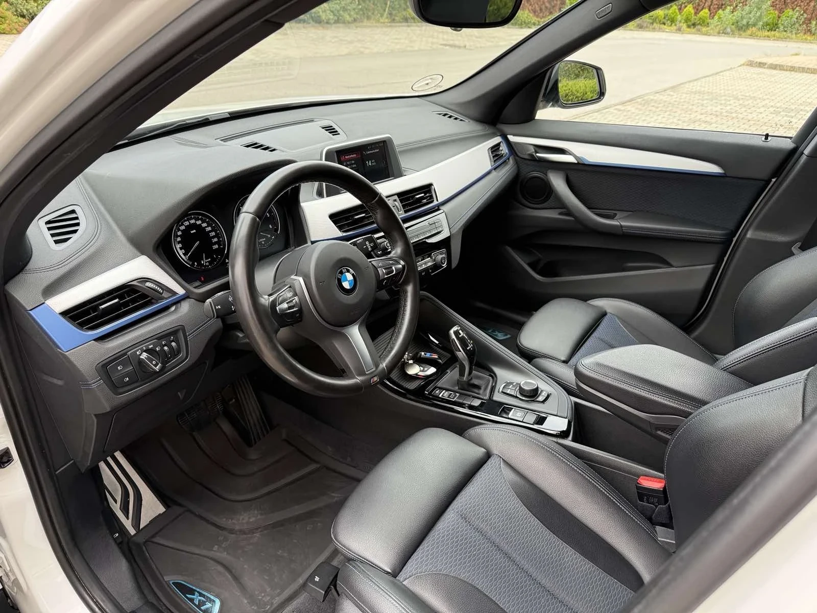BMW X1 M-PAKET DISTRONIC KAMERA FUL LED!!! - изображение 7