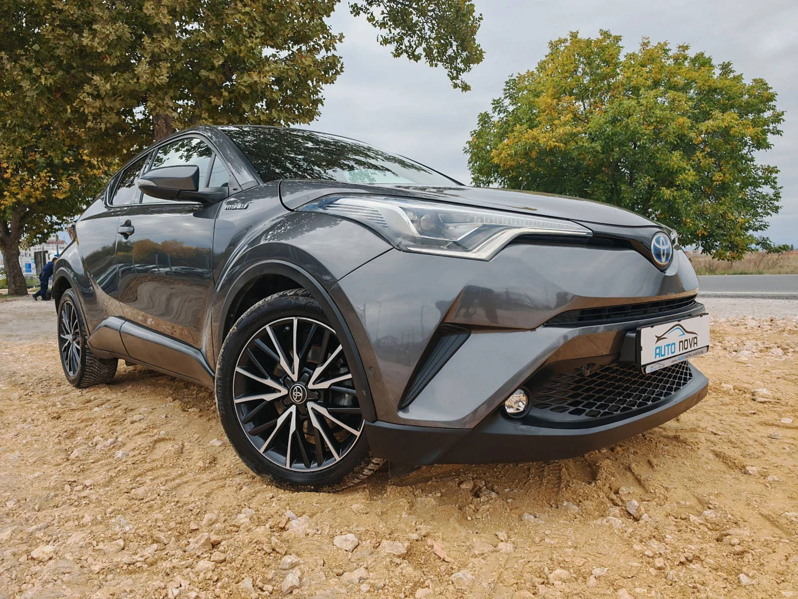 Toyota C-HR 1.8  122 .. LOUNGE! !  ! | Mobile.bg   17